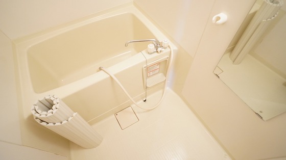 バス・シャワールーム　バス