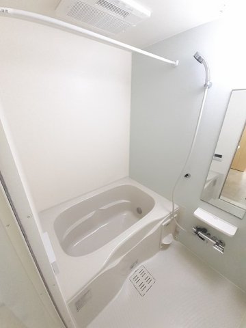 バス・シャワールーム　日々の暮らしに欠かせないお風呂です