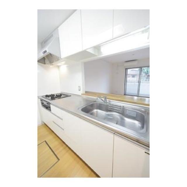 キッチン　※写真は同タイプ住戸です。