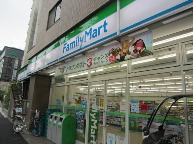 コンビニ　ファミリーマート荻窪五丁目店（コンビニ）まで211m