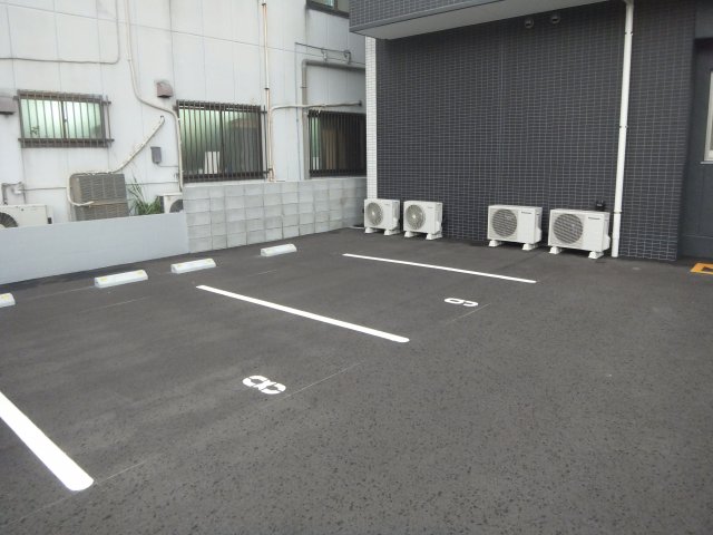 駐車場　駐車スペースもあります