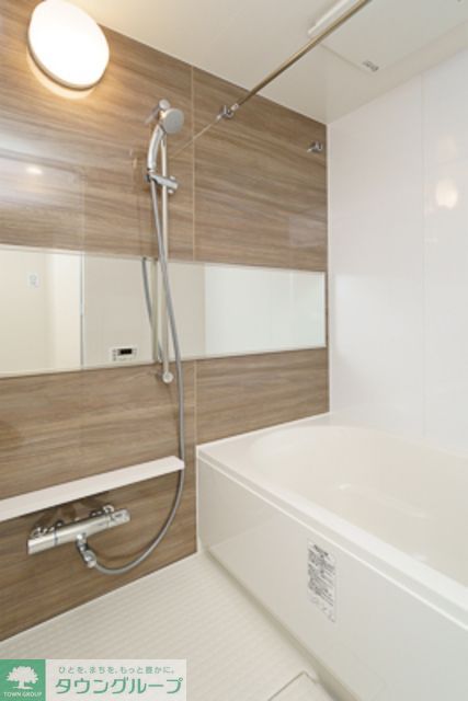 バス・シャワールーム　※写真は同タイプ住戸です。