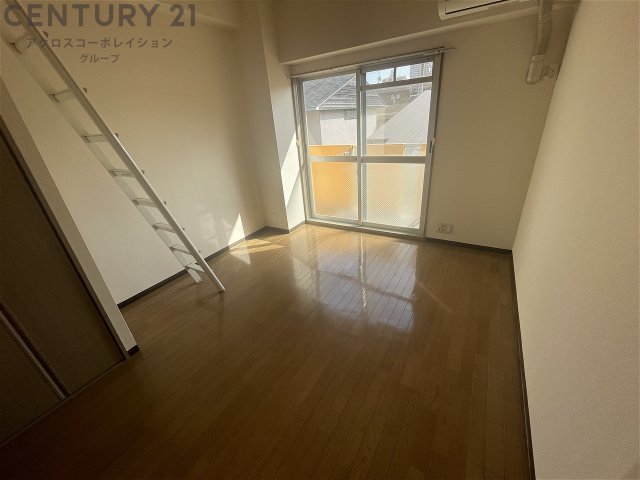 居室・リビング　エアコン付きで初期費用を抑えられます♪