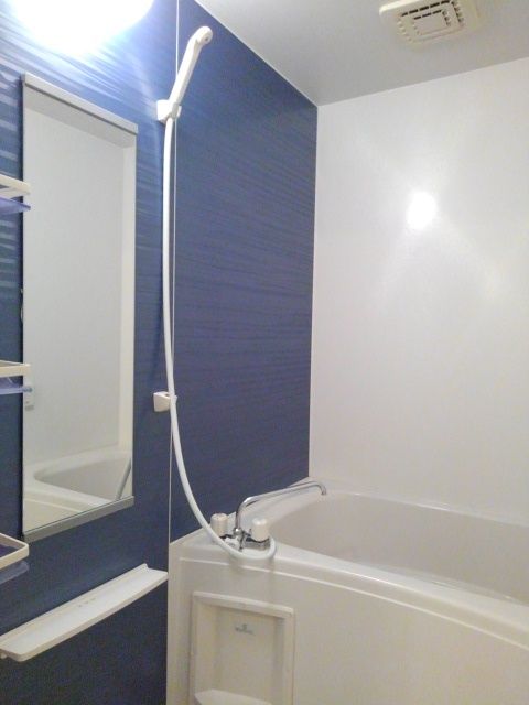 バス・シャワールーム　日々の暮らしに欠かせないお風呂です