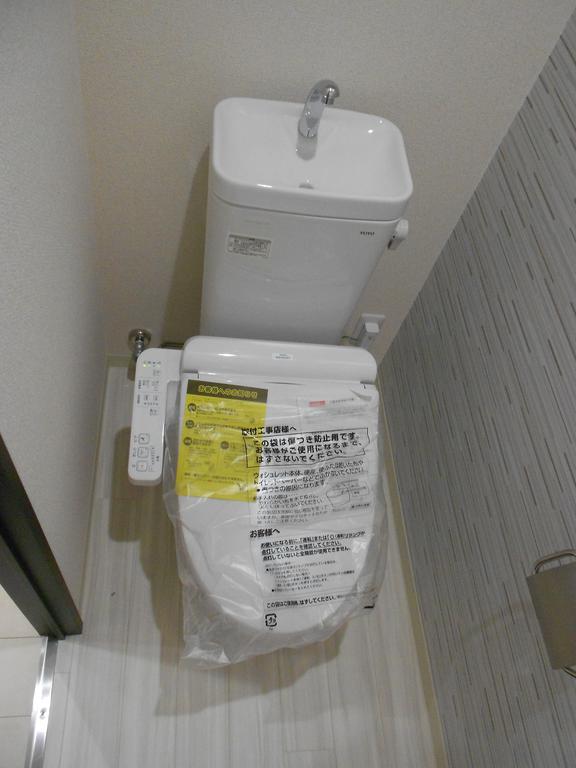 トイレ　同タイプ同モデルを使用