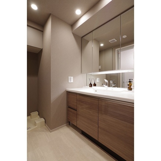 洗面設備　※家具・家電の備え付けはありません