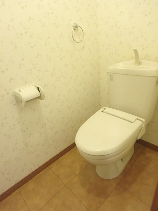 トイレ　図面と現状に相違がある場合には現状を優先