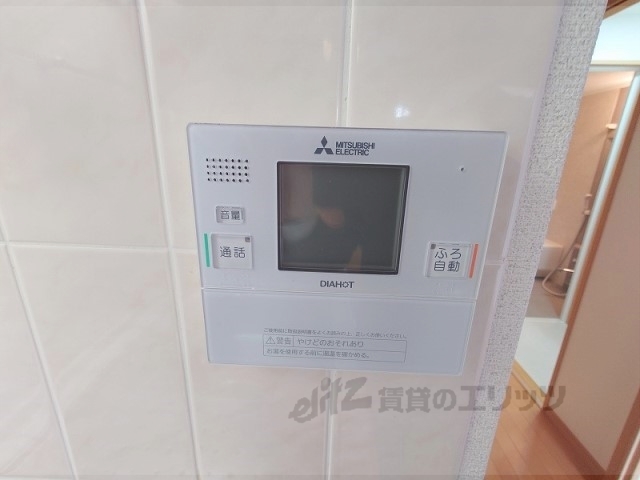 その他設備　給湯器リモコン