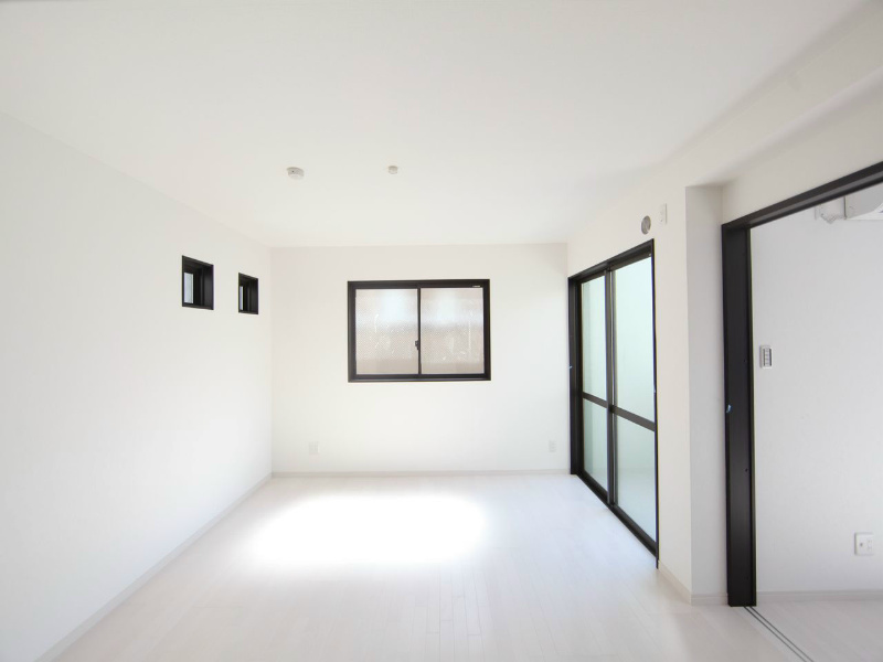 その他　LDK14.0帖　エアコン付　カウンターキッチン　バルコニー