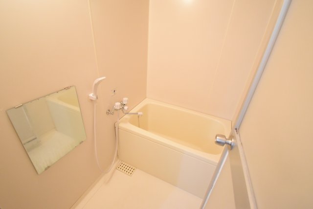 バス・シャワールーム　同仕様写真