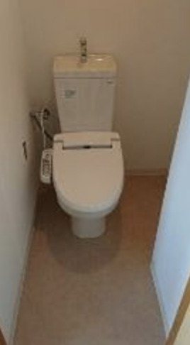 トイレ　同タイプ住戸参照