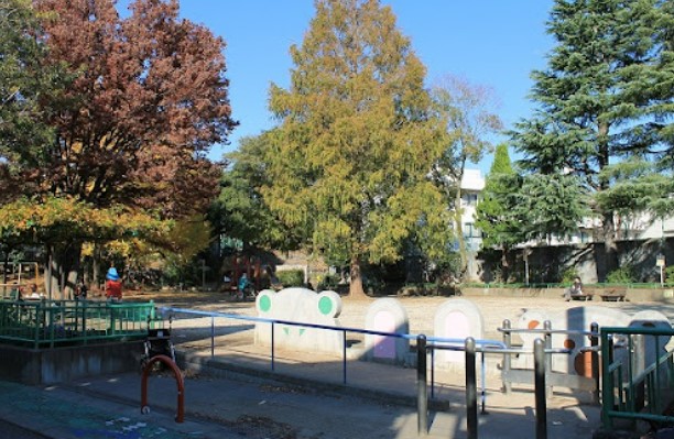 公園　高円寺東公園（公園）まで458m