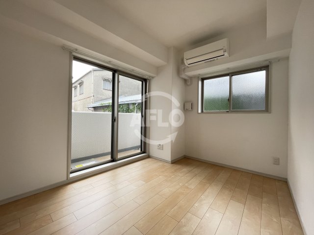 居室・リビング　エスカーサ大阪WEST九条駅前　リビング