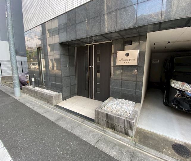 エントランス　★洗練されたデザインのエントランス★