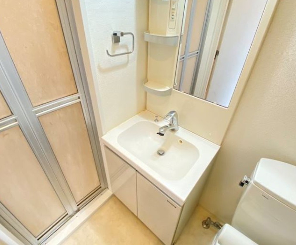 洗面設備　★鏡付き独立洗面台★