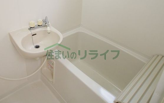 バス・シャワールーム　別室参考画像です