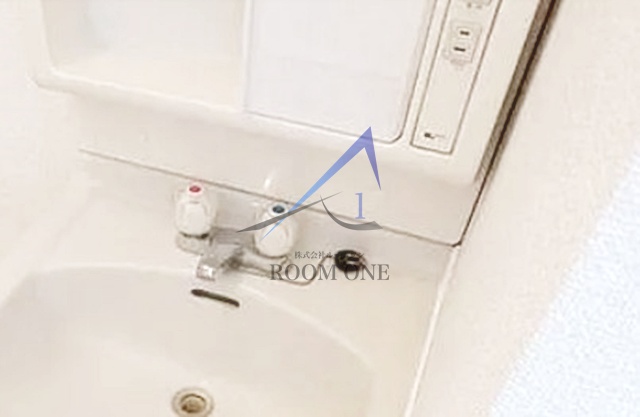 洗面設備　洗面台です。