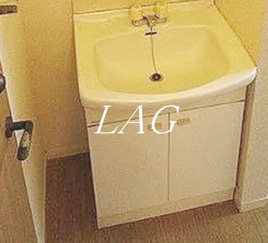 洗面設備　独立洗面台です。