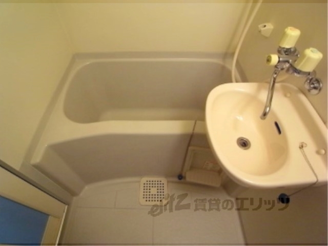 バス・シャワールーム　ユニットバス