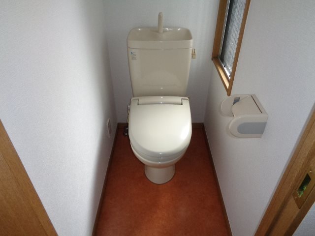 トイレ　別号室参考写真