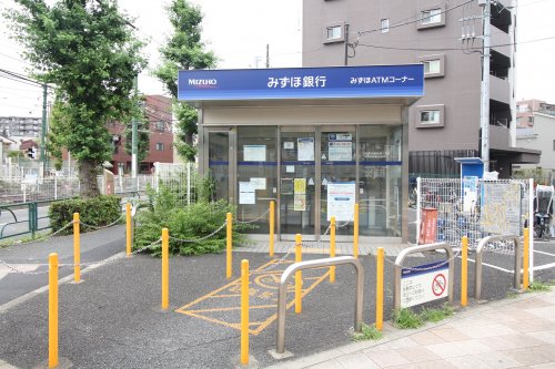 銀行　みずほ銀行 熊野前出張所（銀行）まで277m