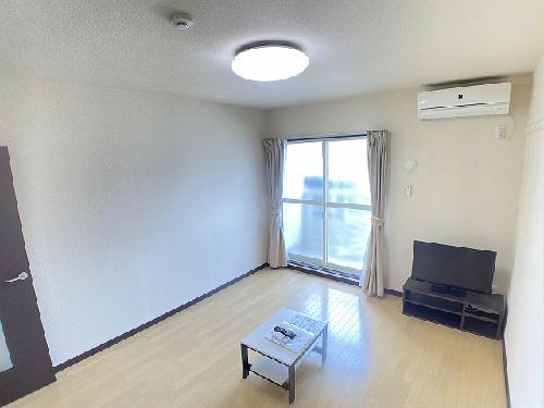 居室・リビング　設備・仕様は号室により異なる為現況を優先致します。