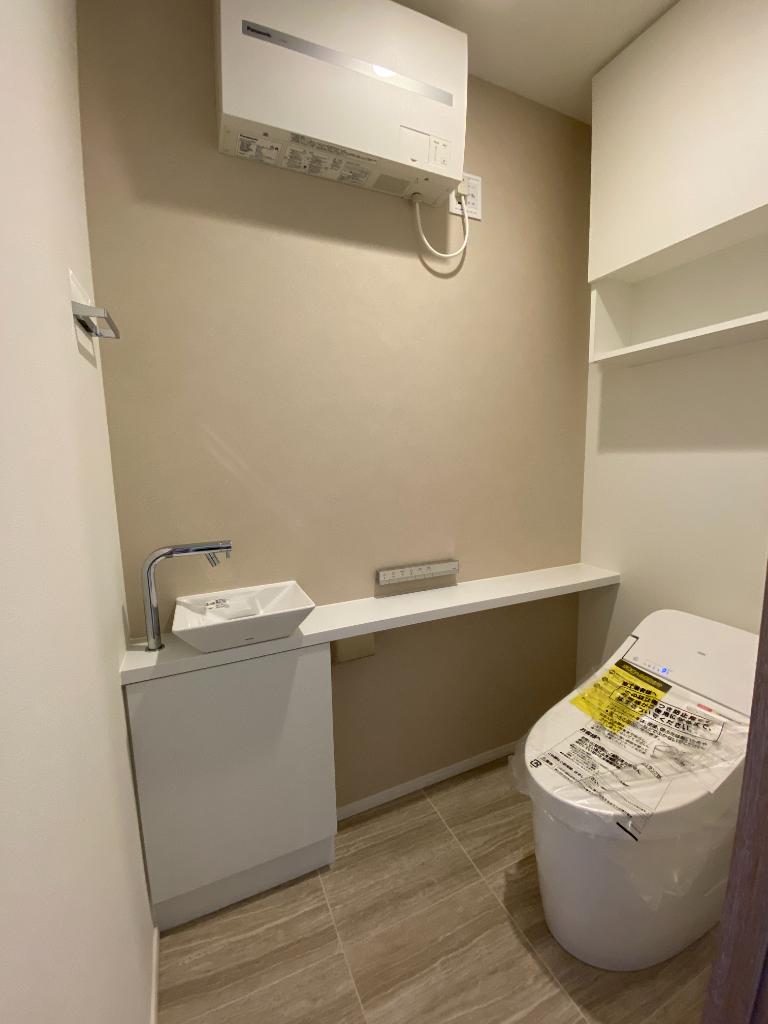 トイレ　参考写真