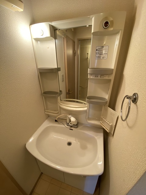 洗面設備　独立洗面嬉しいですね