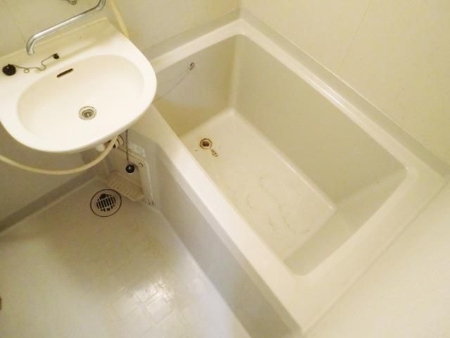 バス・シャワールーム　★綺麗なバスルームです★