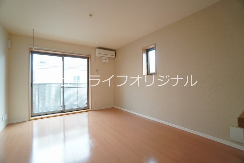 居室・リビング　12.1帖の対面キッチンあるLDKです。