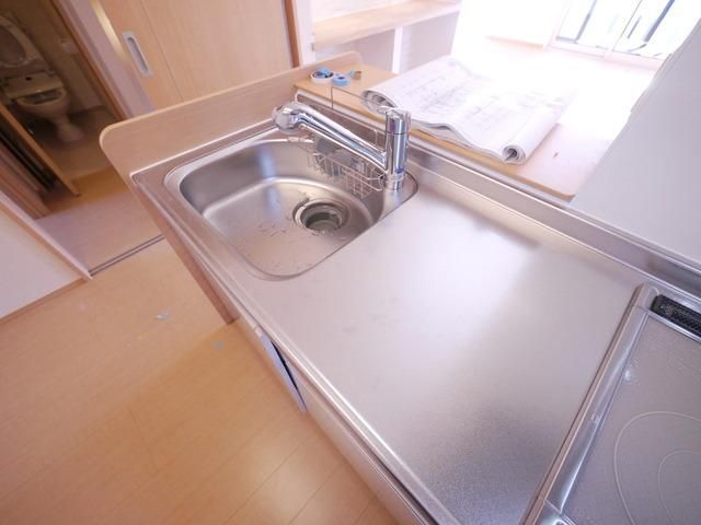 キッチン　★まな板置場もしっかりあるキッチンです★