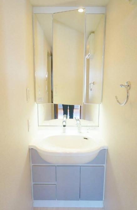 洗面設備　☆嬉しい独立洗面台☆