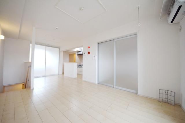 居室・リビング　リビング