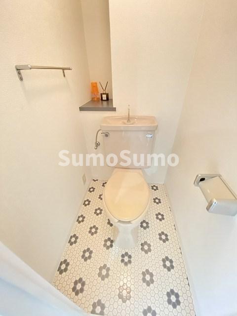 トイレ　清潔感のあるトイレです