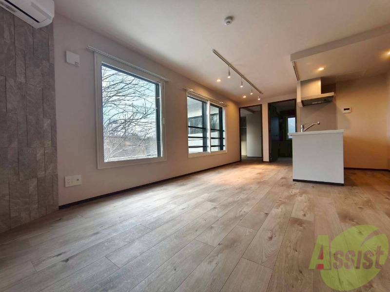 居室・リビング　広くてきれいなリビングです！快適に過ごせそうですね。