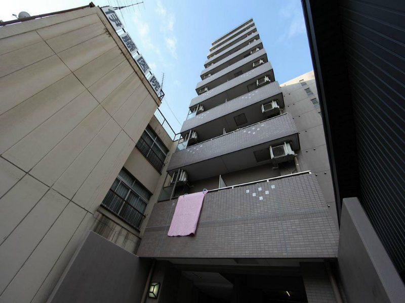 建物外観　外観　オートロック付　防犯カメラ付