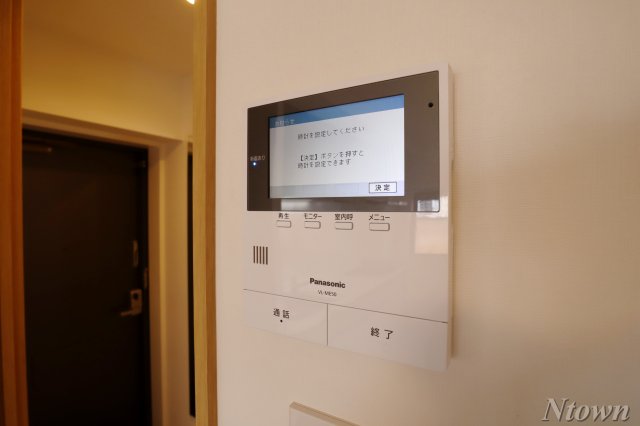セキュリティ　モニター付きインターホンです