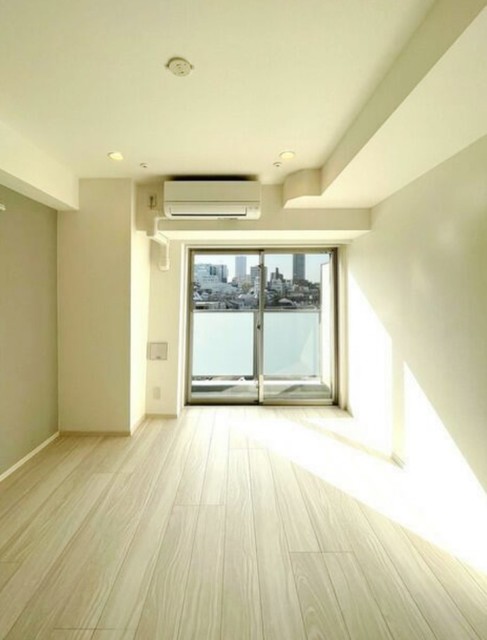 居室・リビング　同仕様