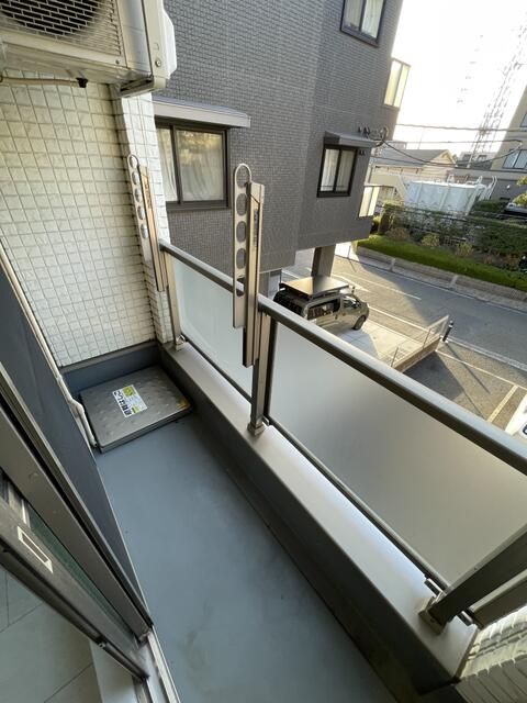 バルコニー　☆広めのバルコニー付☆