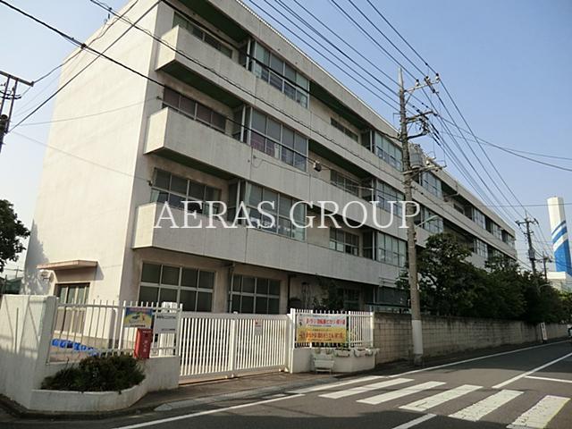小学校　川口市立朝日西小学校（小学校）まで287m