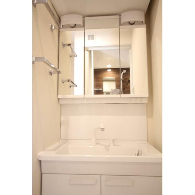 洗面設備　新築時の写真です。