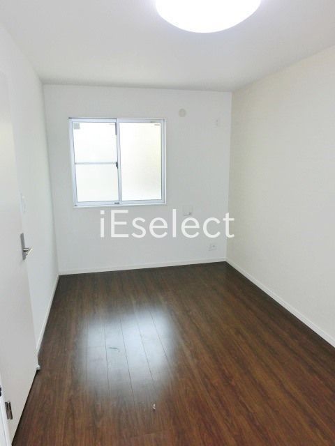 その他部屋・スペース　広々７．２帖の洋室です。