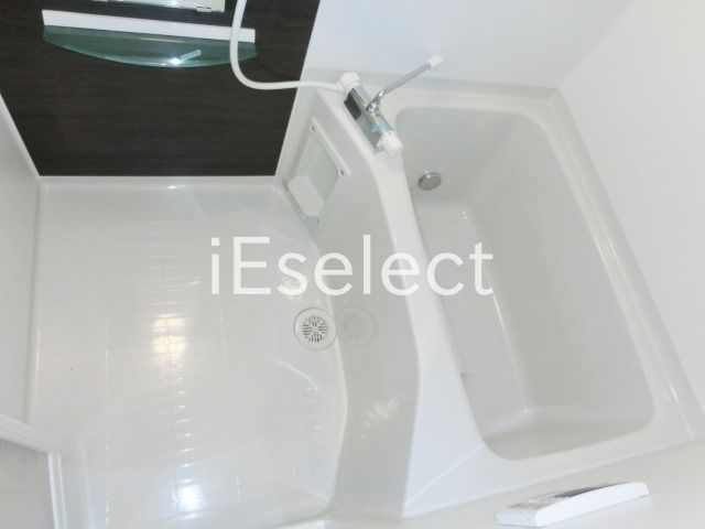 バス・シャワールーム　追焚付きのバス。