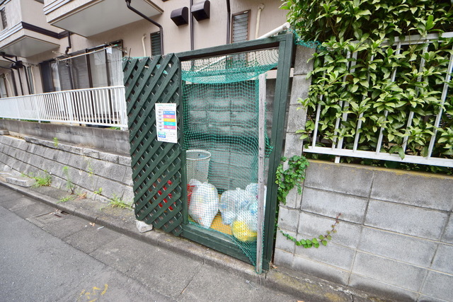 その他共有部分　～今日は燃えるごみだったかな～