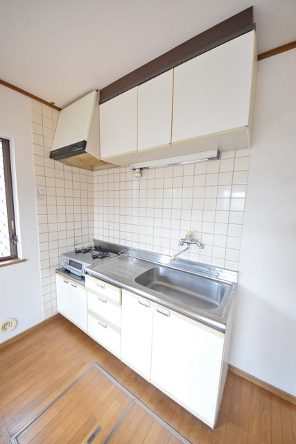 キッチン　～今日はハンバーグよっ～