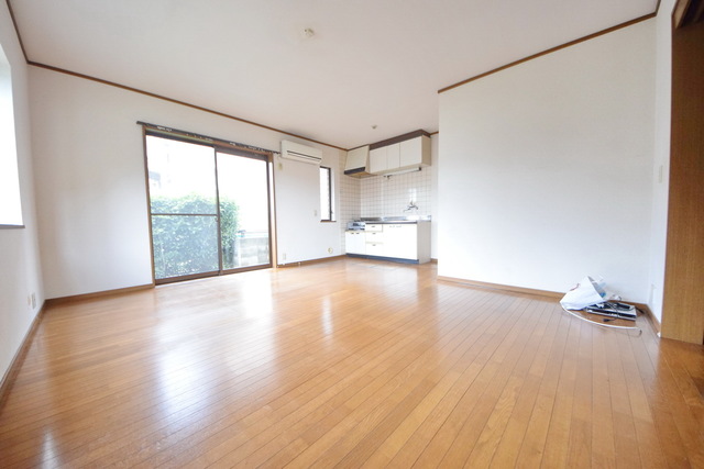 居室・リビング　～広々お部屋で気持ちいい～