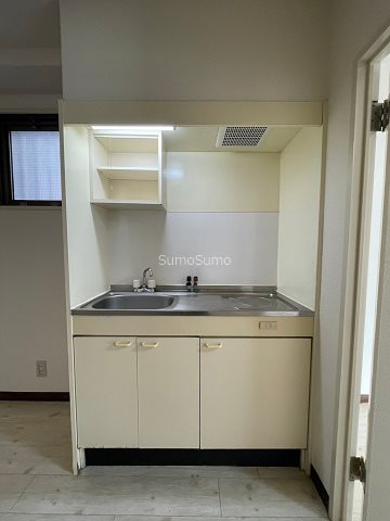 キッチン　キッチンでお料理をお楽しみください