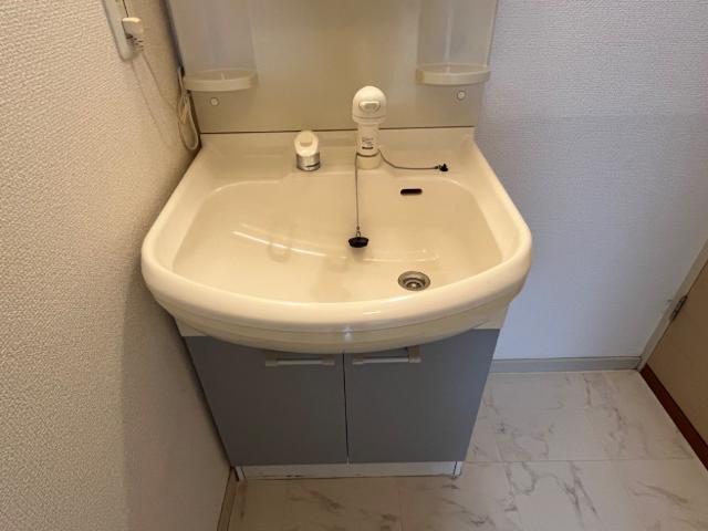 洗面設備　洗髪洗面化粧台