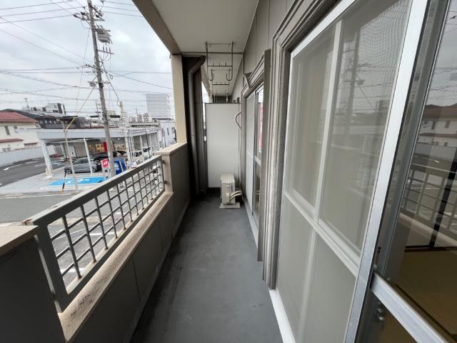 バルコニー　ベランダ