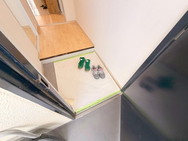 玄関　落ち着いたおしゃれな玄関です。